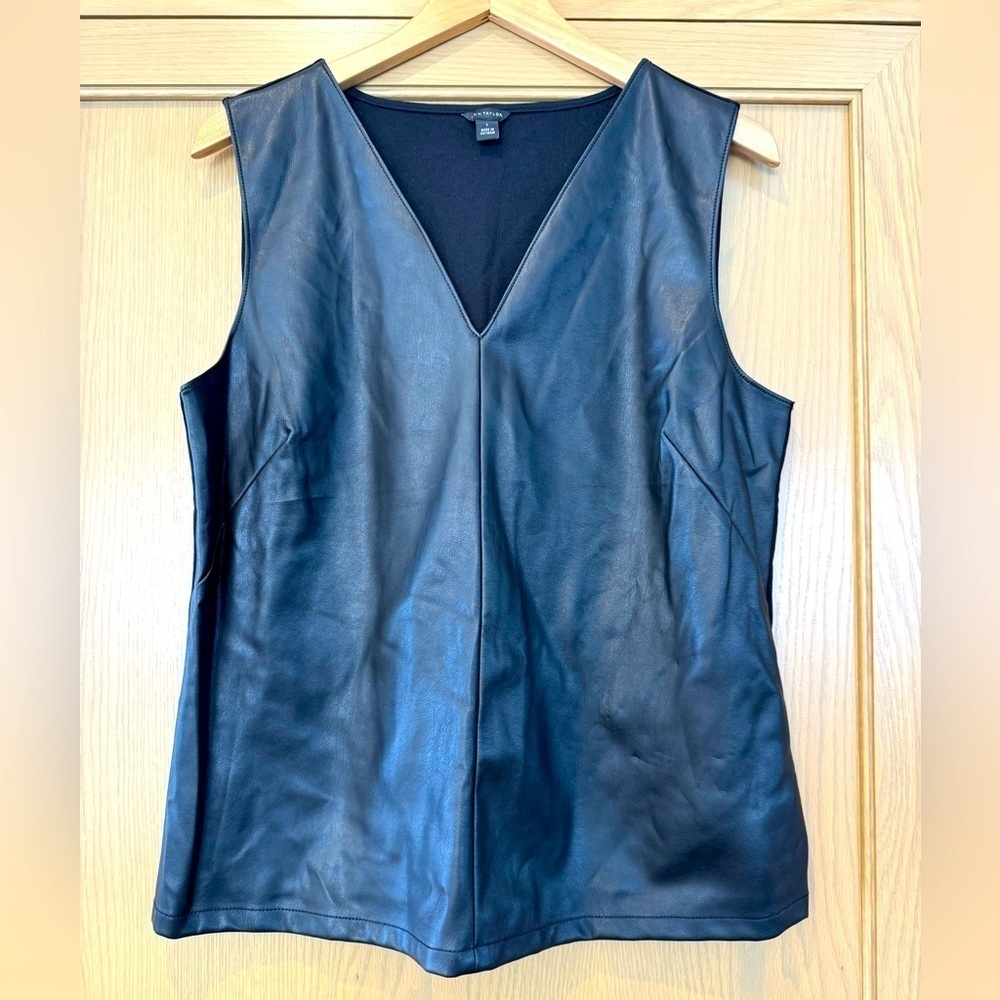 NWOT Ann Taylor Black Faux Leather V-Neck Tank / Lined / large